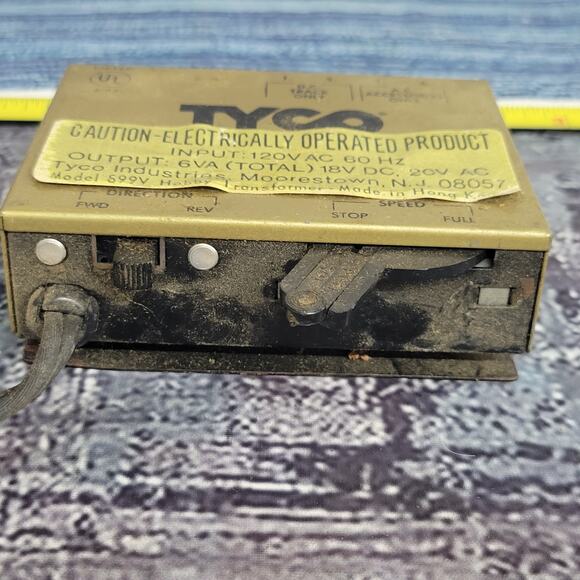 Vintage Tyco 2pcs electric train transformers hobby UNTESTED - Picture 4 of 7